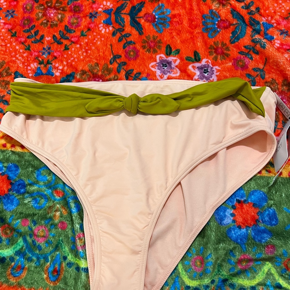 Roxy swim bottoms